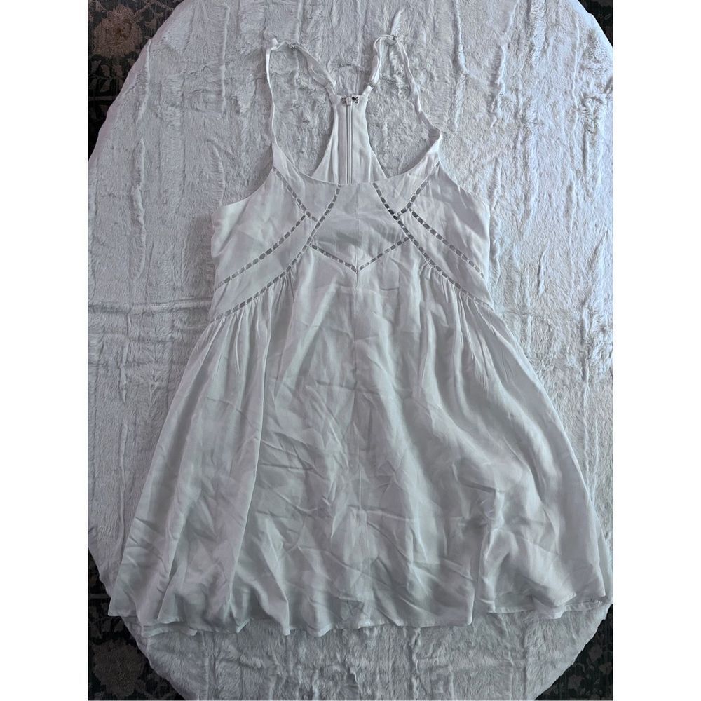 Lulu’s White Dress Size XS